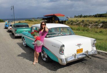 Cuba Havana vintage car antique Chevrolet flowers champagne proposal antique vintage
