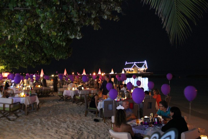 Constance Moofushi hotel review New Year's Eve dinner